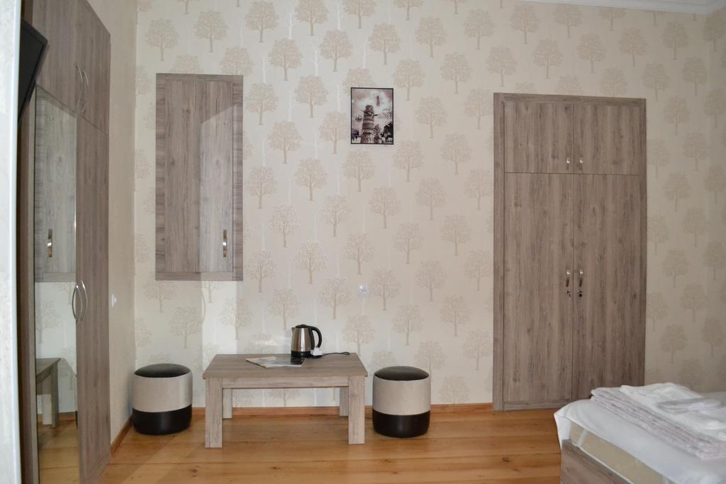 Guest House Rafael Tbilisi Exterior photo