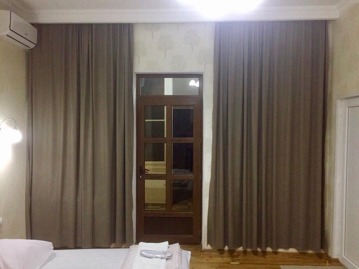 Guest House Rafael Tbilisi Exterior photo