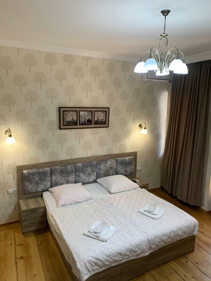 Guest House Rafael Tbilisi Exterior photo