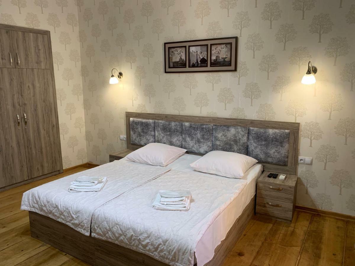 Guest House Rafael Tbilisi Exterior photo